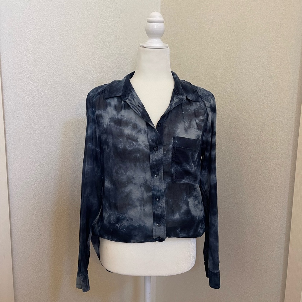 Anthropologie Blue Picro Tie-Dye Navy Classic Button Down Size Small - Picture 3 of 10
